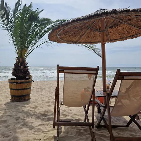 Sea View -10 Min To -weekend Access -fast Wi-fi Varna