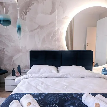 Sea View -10 Min To -weekend Access -fast Wi-fi