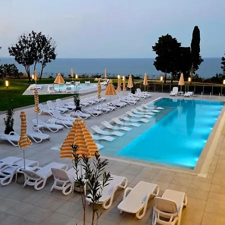 Apartment Sea View -10 Min To - Pool -garage Incl Varna